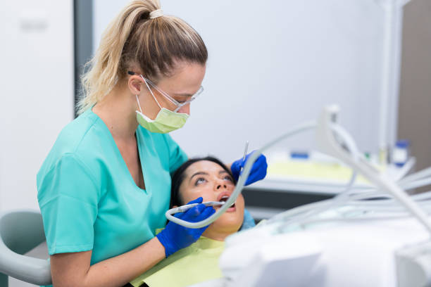 Best Cosmetic Emergency Dentistry in Diamond, IL